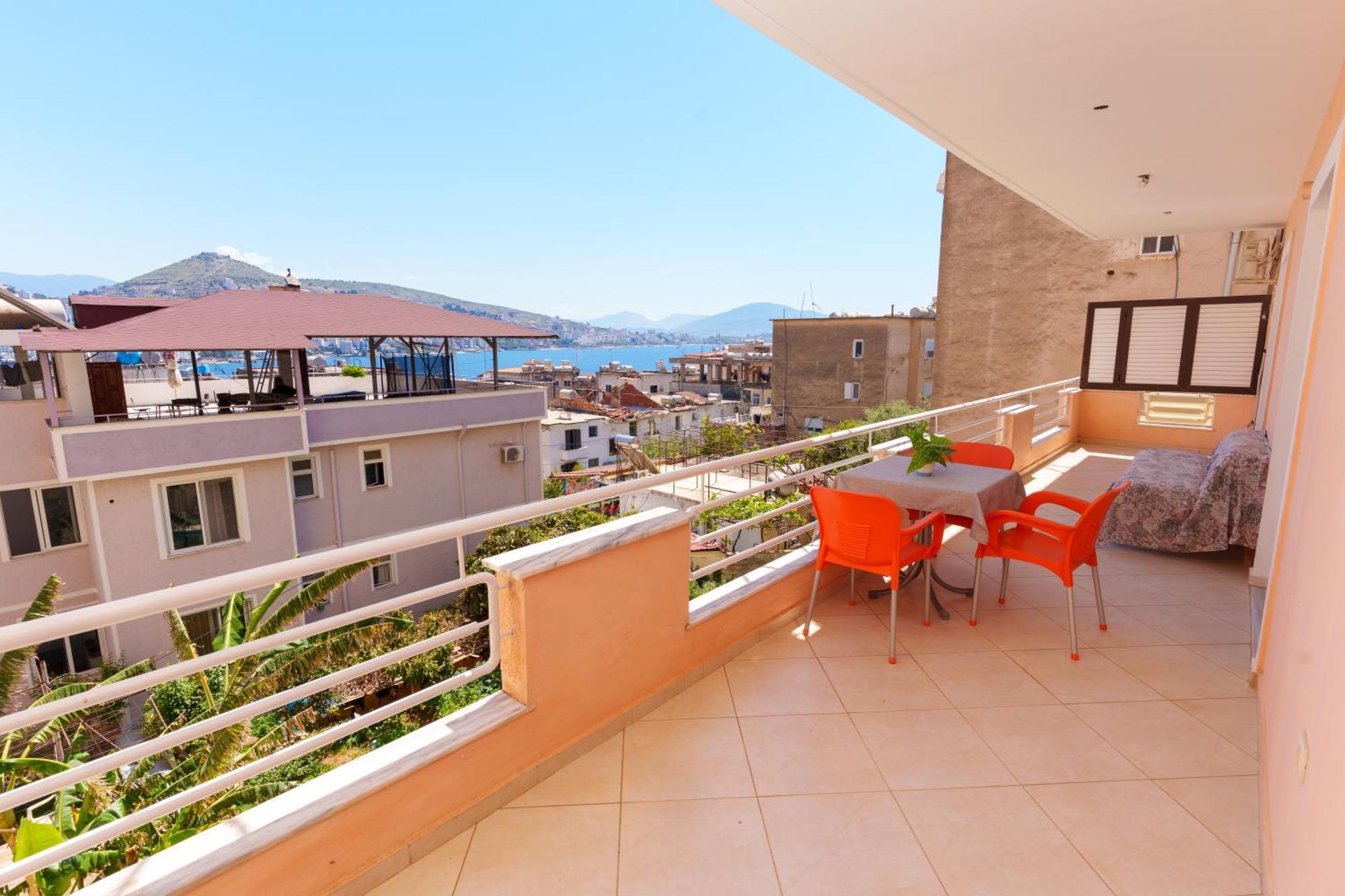 Sarah'S Apartments - 5 Min Walk To Beaches & Boulevard - Big Balcony! Sarandë Exterior foto